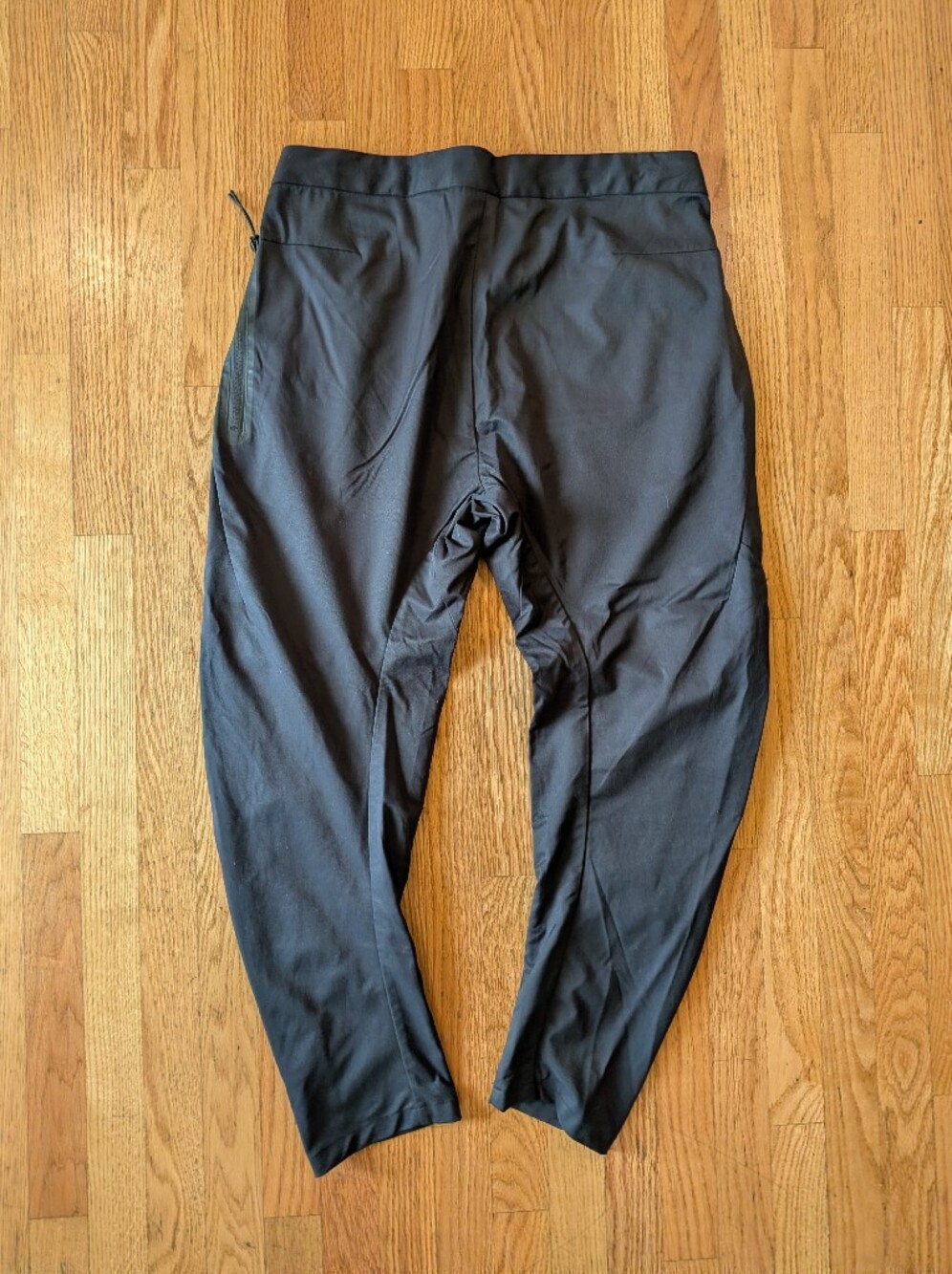 Nike Tech Black Pants. Ripstop Material, J Leg Cut, Multiple Pockets - Picture 5 of 5